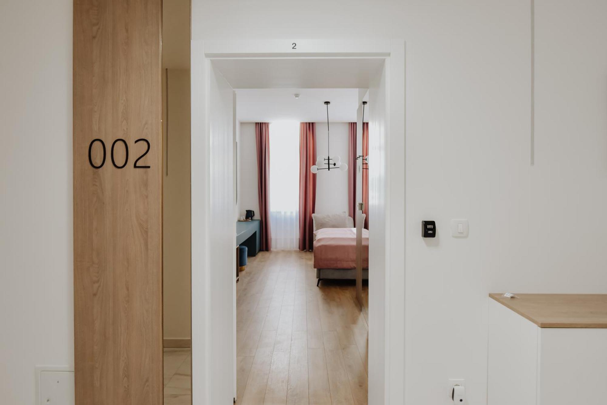 Lux City Apartments & Rooms SJJ Exterior foto