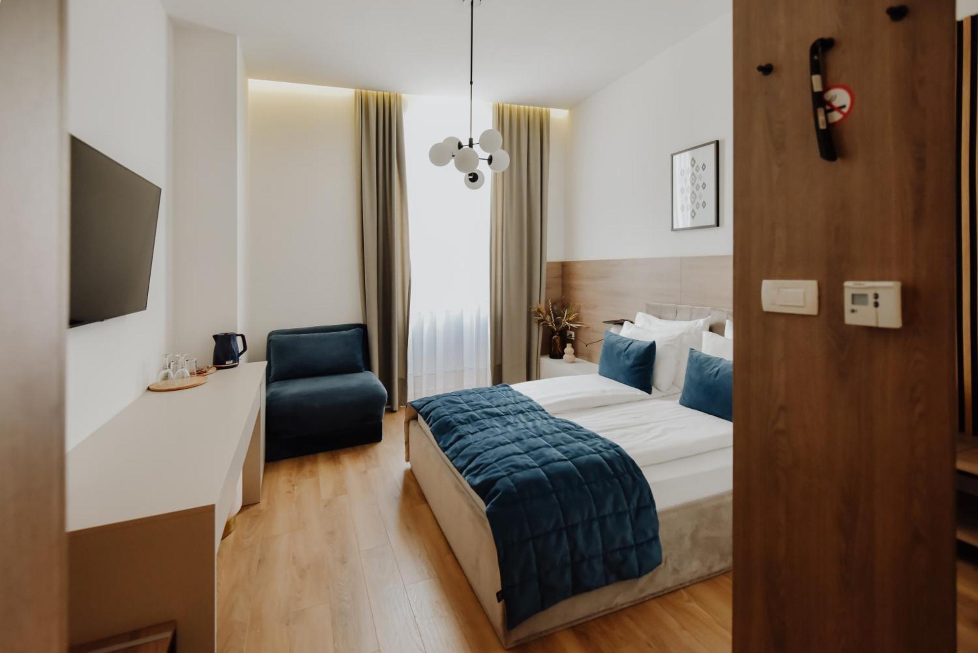 Lux City Apartments & Rooms SJJ Exterior foto