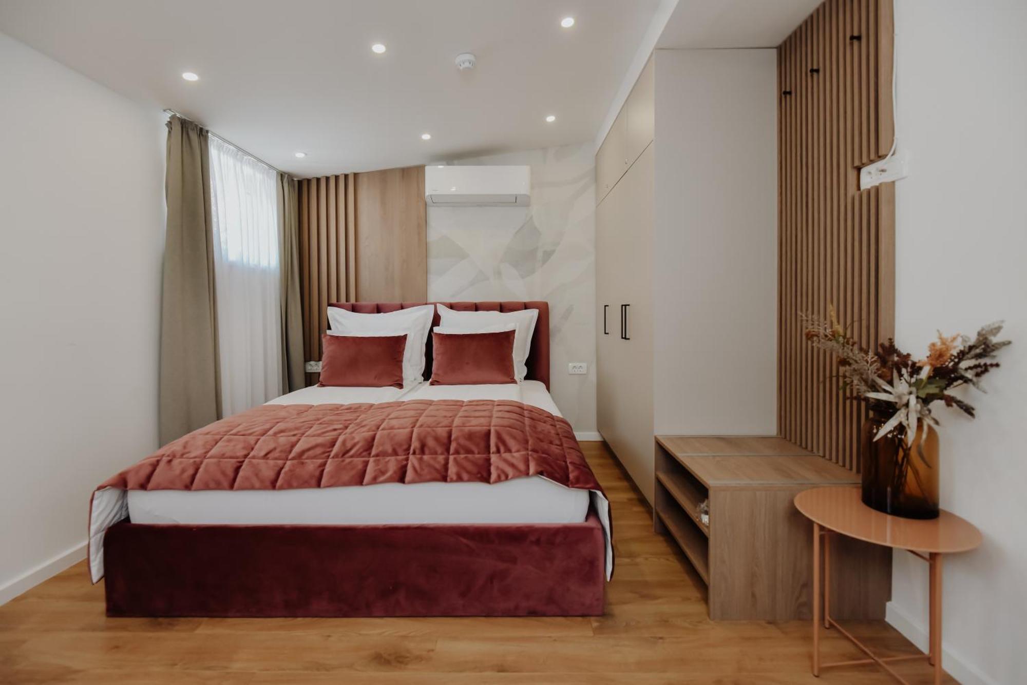 Lux City Apartments & Rooms SJJ Exterior foto