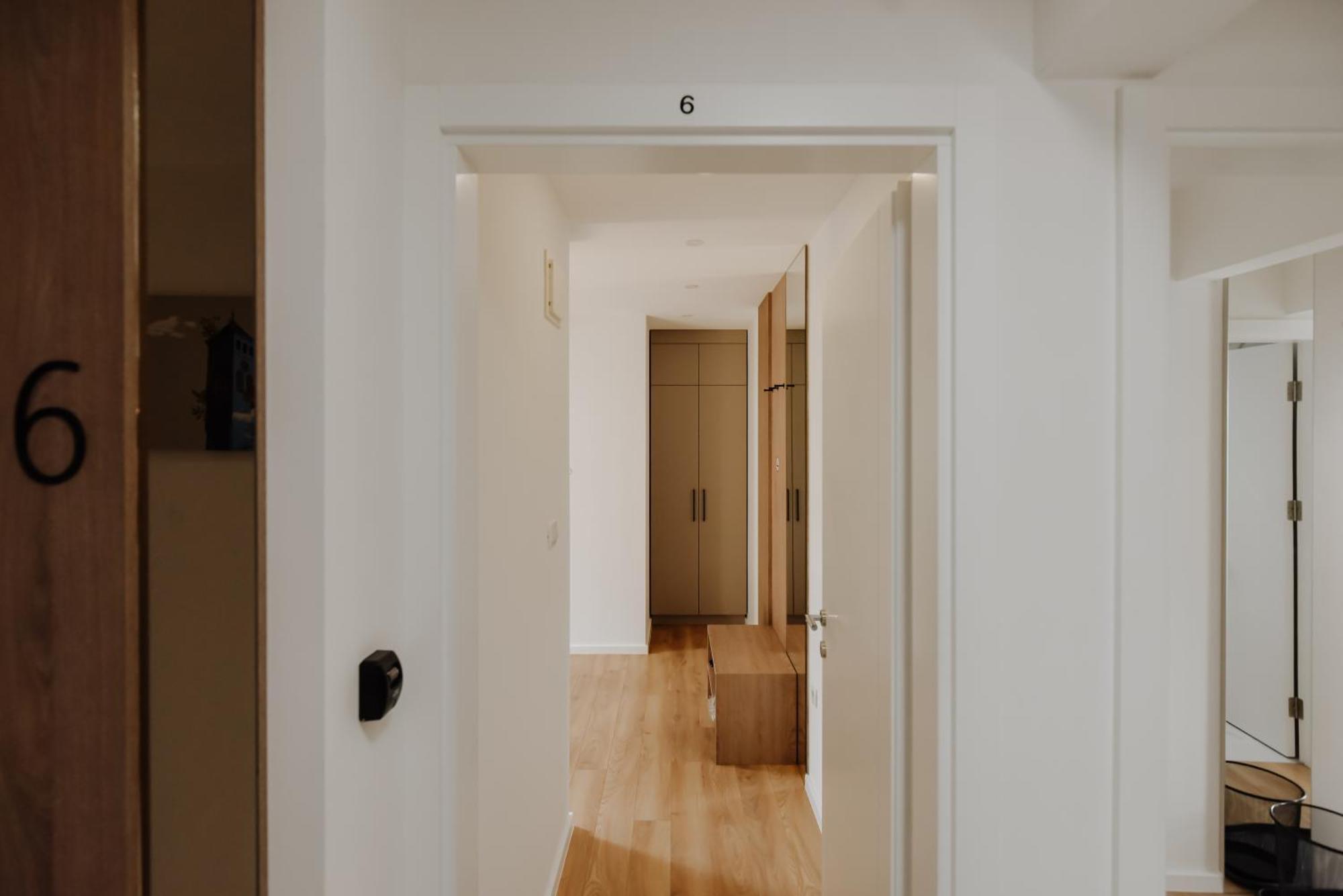 Lux City Apartments & Rooms SJJ Exterior foto